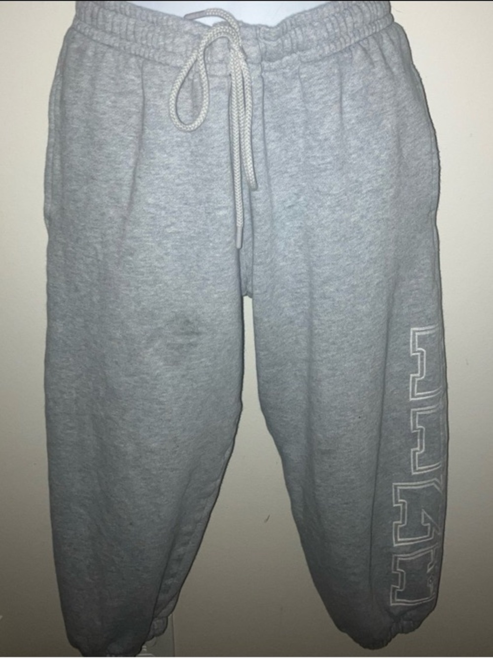 PINK Victoria's Secret Ivy Fleece Capri Baggy Sweats